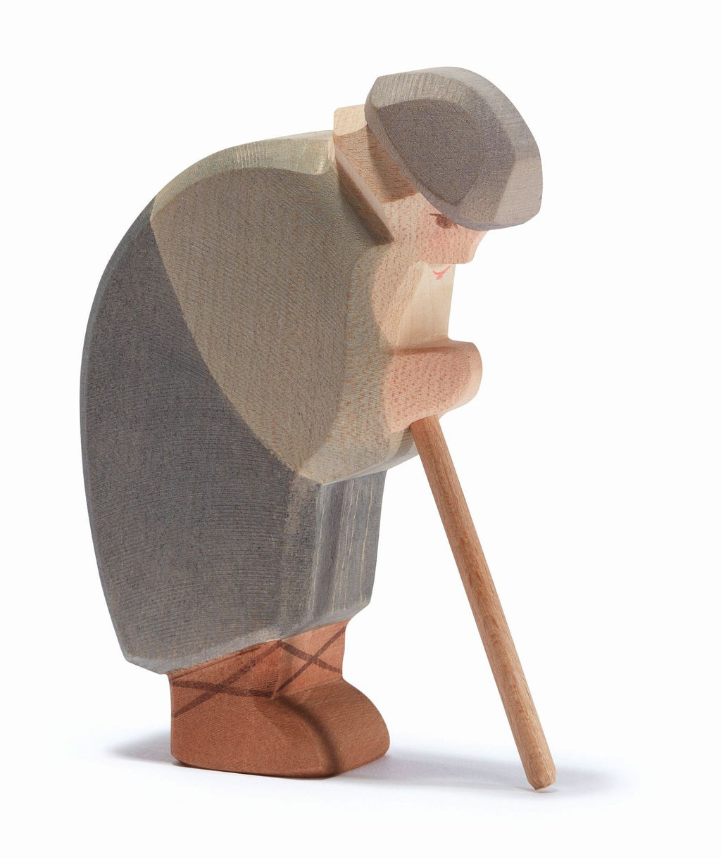 Ostheimer Shepherd Bowing | Children of the Wild