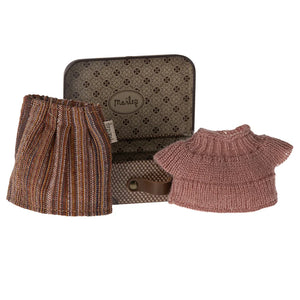 Maileg Knitted Blouse & Skirt in Suitcase Grandma Mouse | 2024 Release | Children of the Wild