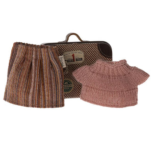 Maileg Knitted Blouse & Skirt in Suitcase Grandma Mouse | 2024 Release | Children of the Wild