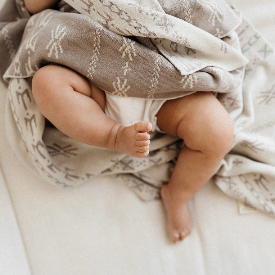 Alofa Pepe Blanket | Children of the Wild