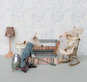 Maileg Bench Mouse | 2023 Release | Children of the Wild