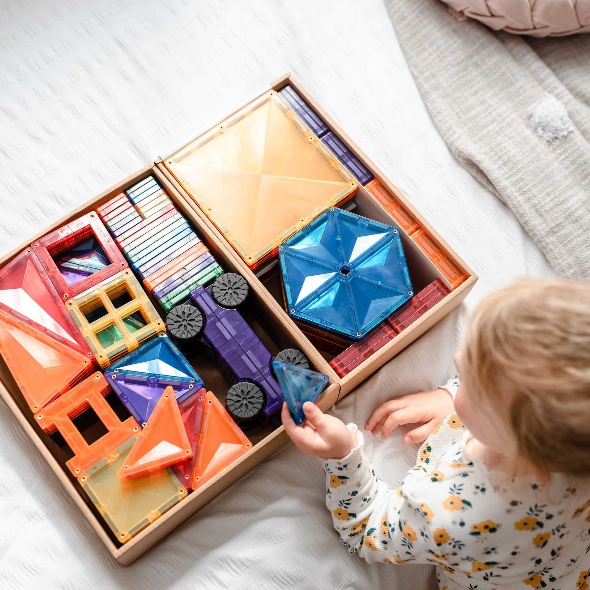 Connetix 212 Piece Magnetic Tile Mega Pack in Rainbow | Free Shipping | Children of the Wild