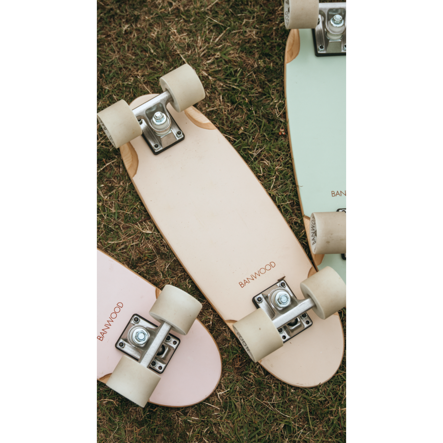 Banwood Skateboard in Cream | For 3+ years | Children of the Wild