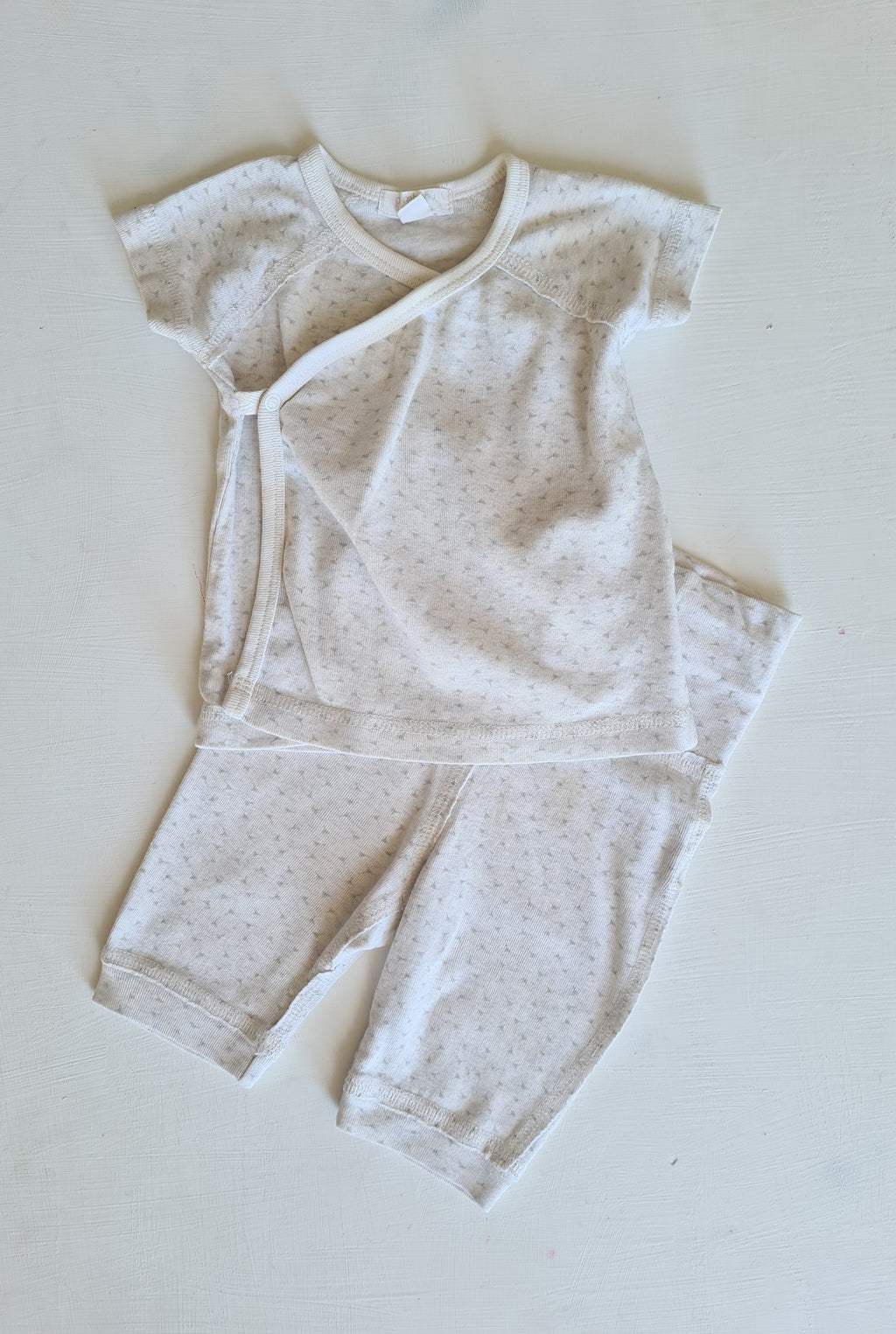 THRIFT Purebaby Two Piece Casual Set- Size 0-3 months