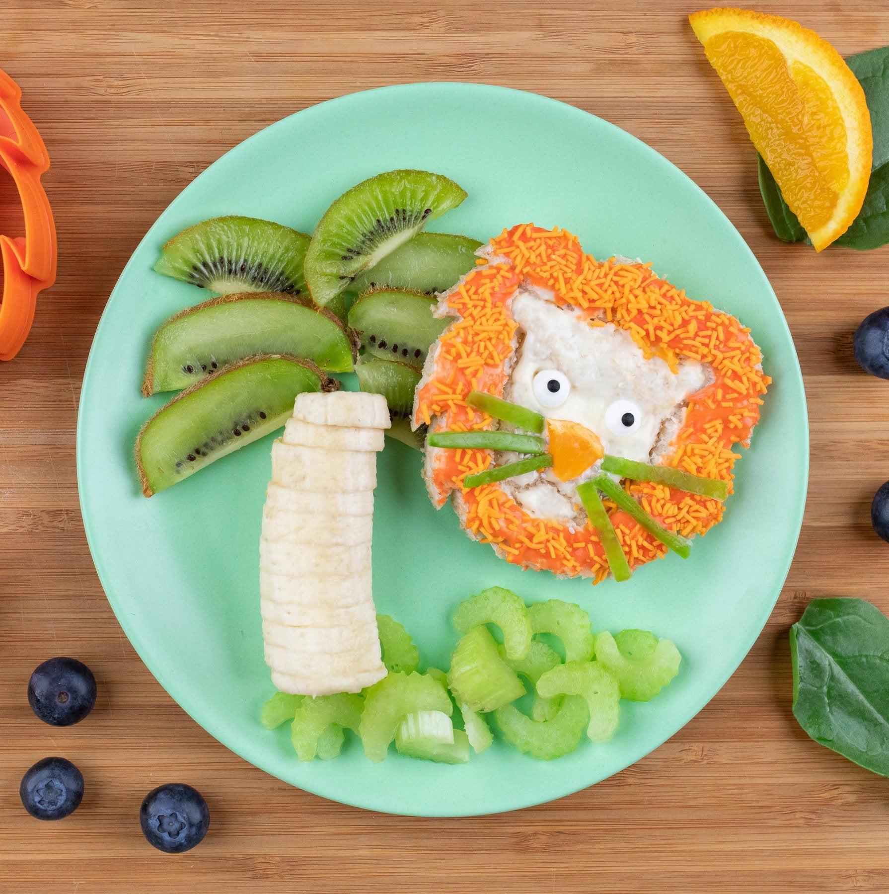 Lunch Punch Sandwich Cutters Lion | Children of the Wild