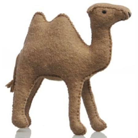 Gluckskafer Handmade Wool Felt Camel 14cm | 30% OFF | Children of the Wild