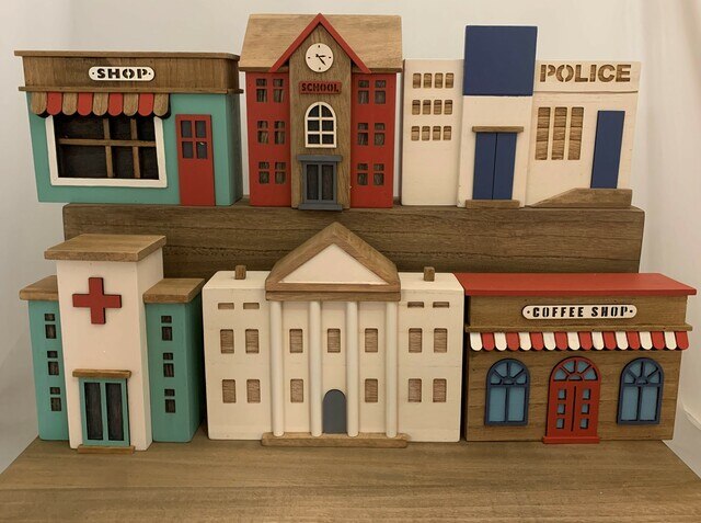 Papoose Town Buildings - 6 pieces