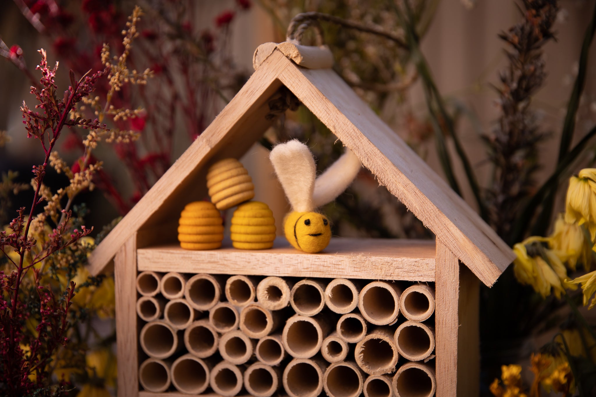 Creative Wood Insect House and Native Bee Hotel