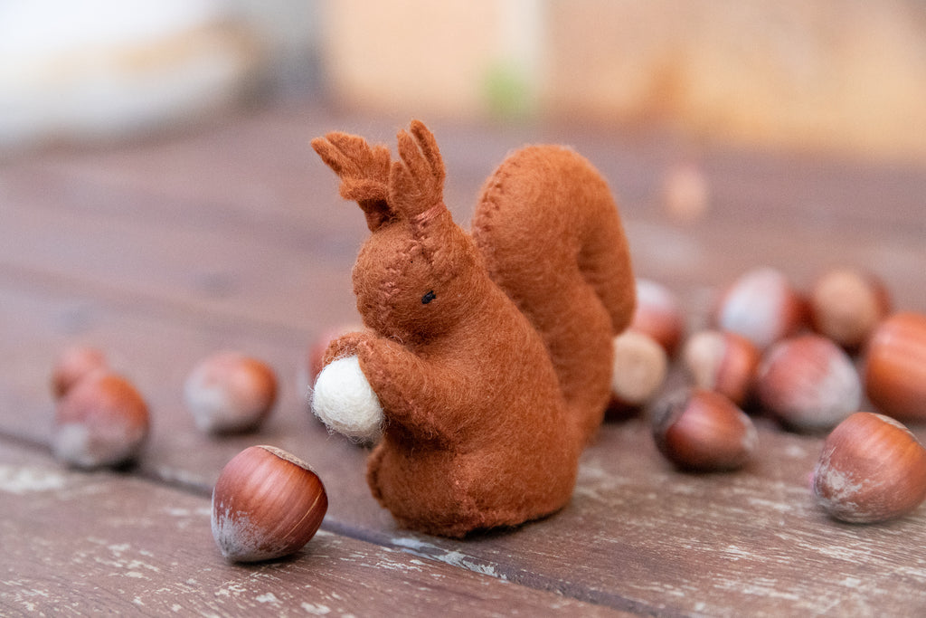 Gluckskafer Handmade Wool Squirrel | 30% OFF | Children of the Wild