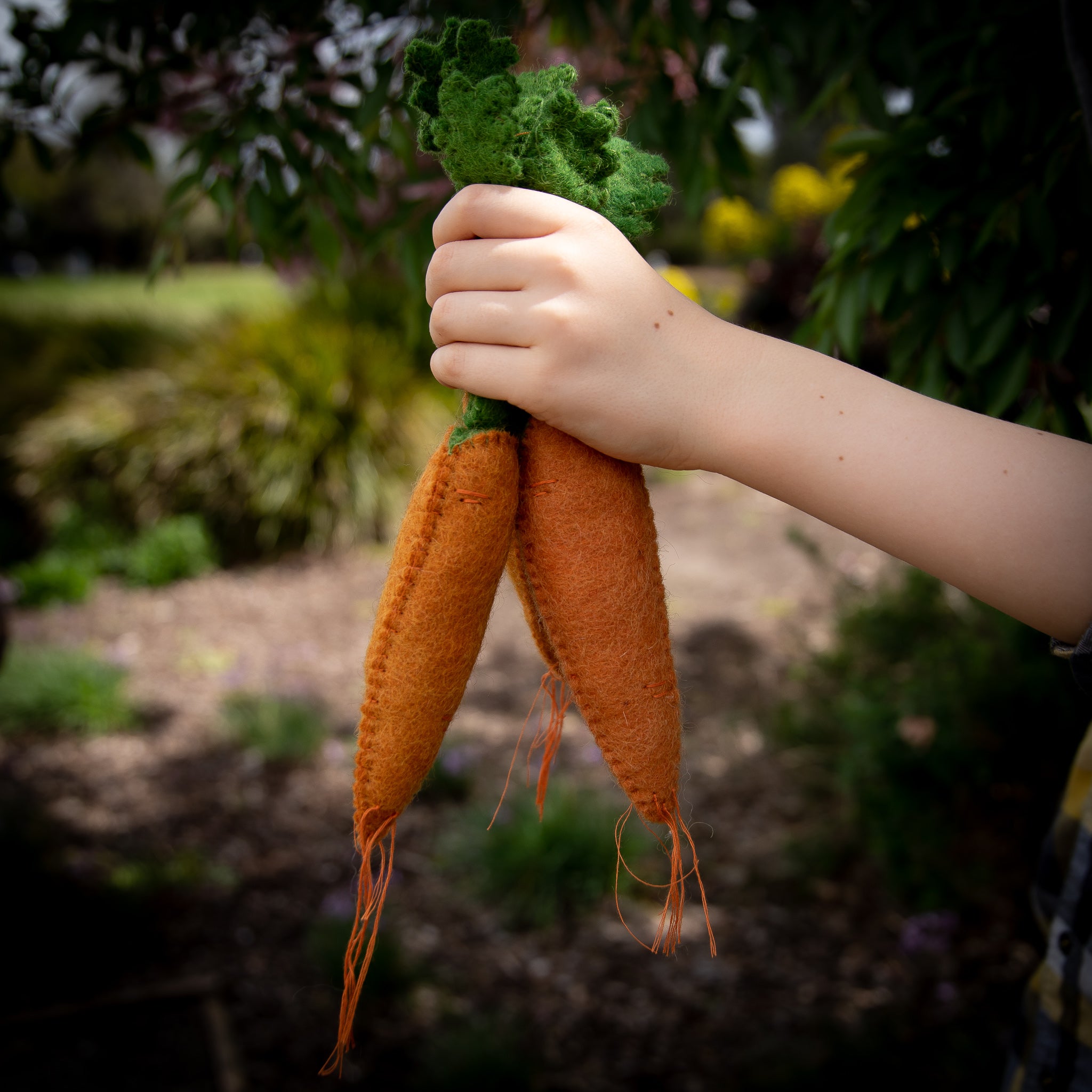 Children_of_the_Wild_Australia Papoose Fair Trade Felt Dutch Carrot Toy