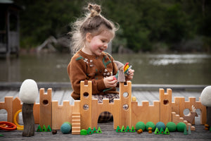 Children_of_the_Wild-Australia Bauspiel Castle Wooden Block Set