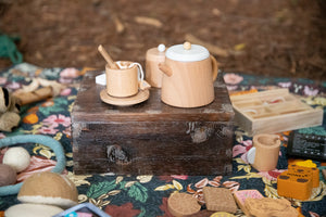 Make Me Iconic Wooden Tea Set