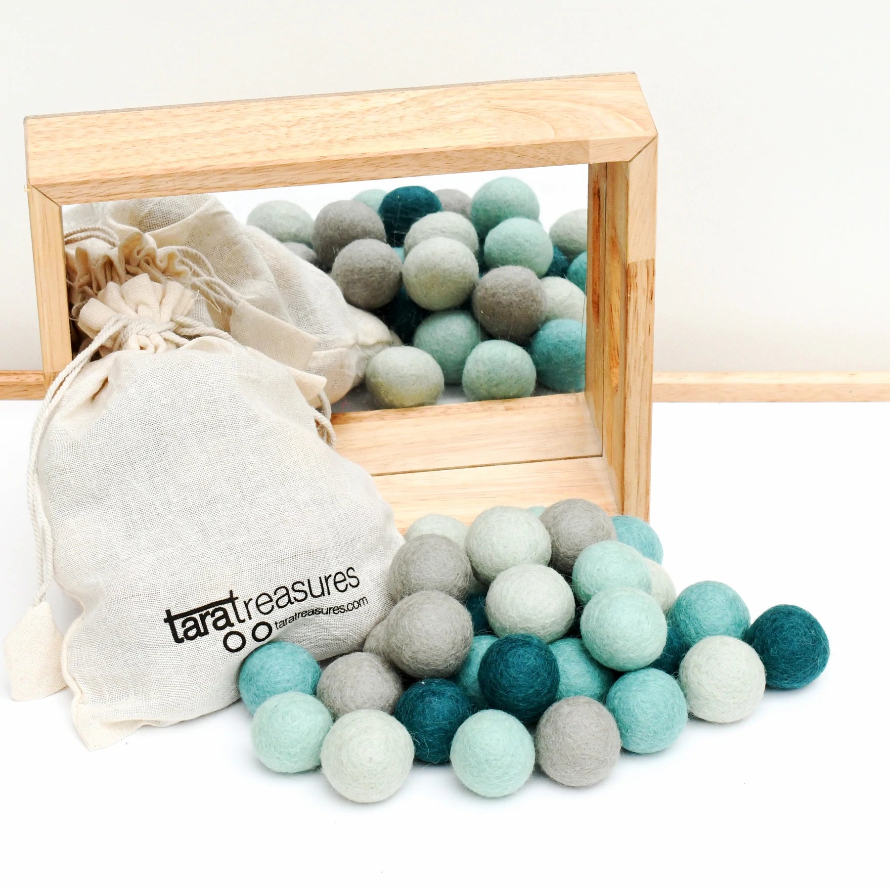 Taras Treasures | Wool Felt Balls in a Pouch - Blue Tones 3cm 30 balls | Children of the Wild